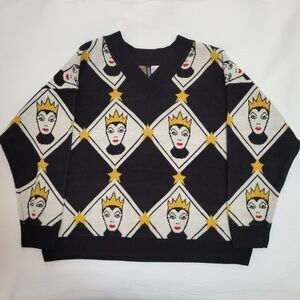 H&M Evil Queen Sweater Size M Knit Snow White Disney Villain Oversize Rare